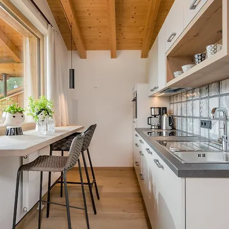 Meerberg Aparthotel 3*