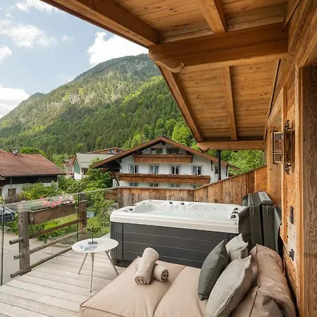Aparthotel Meerberg Pertisau