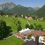Aparthotel Meerberg Pertisau