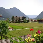 Aparthotel Meerberg Pertisau