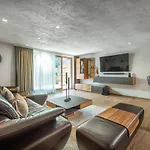 Apart-hotel Meerberg 4*
